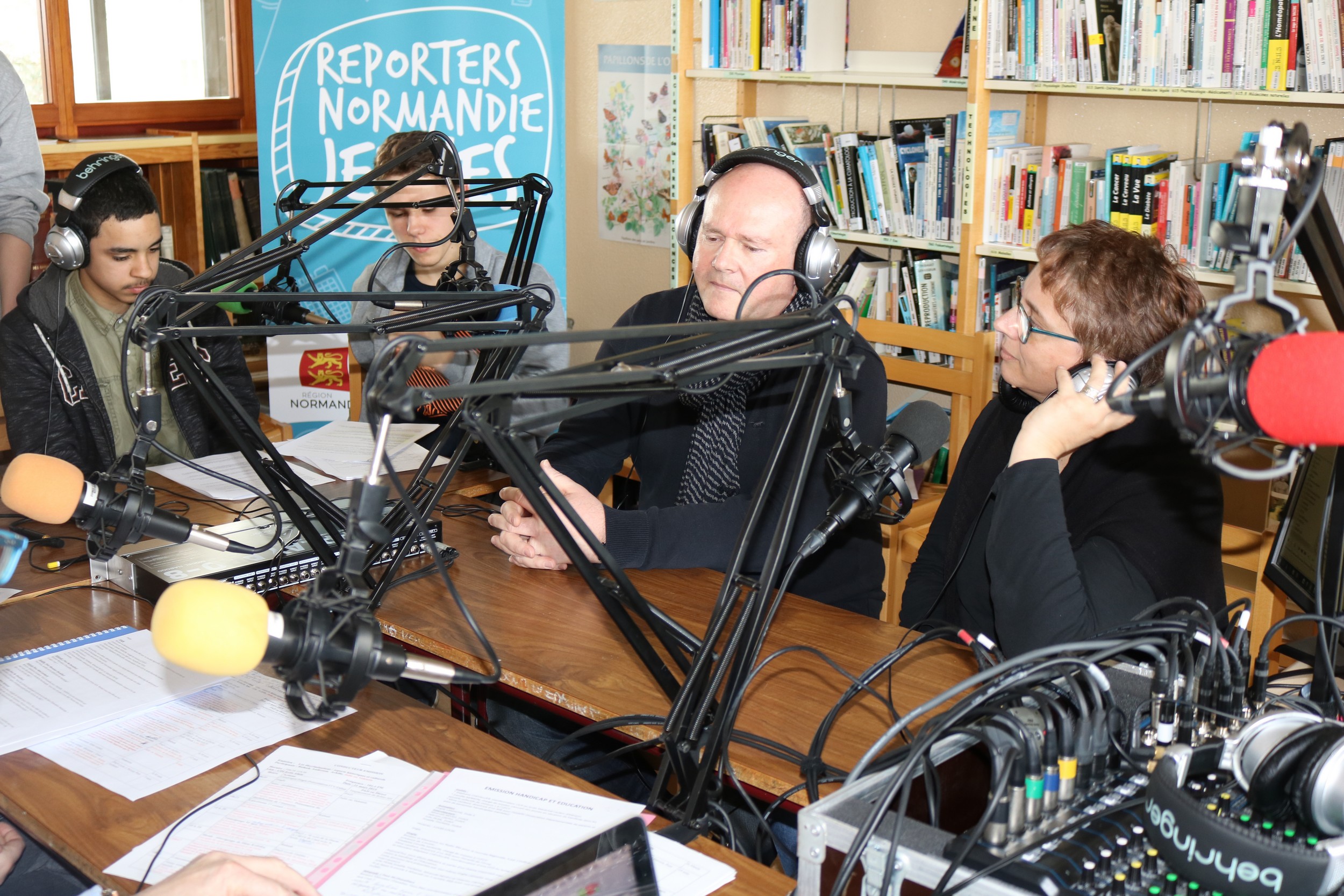 En direct du Lycée Alain d’Alençon…. pour une interview radio sur la non-discrimination sous toutes ses formes