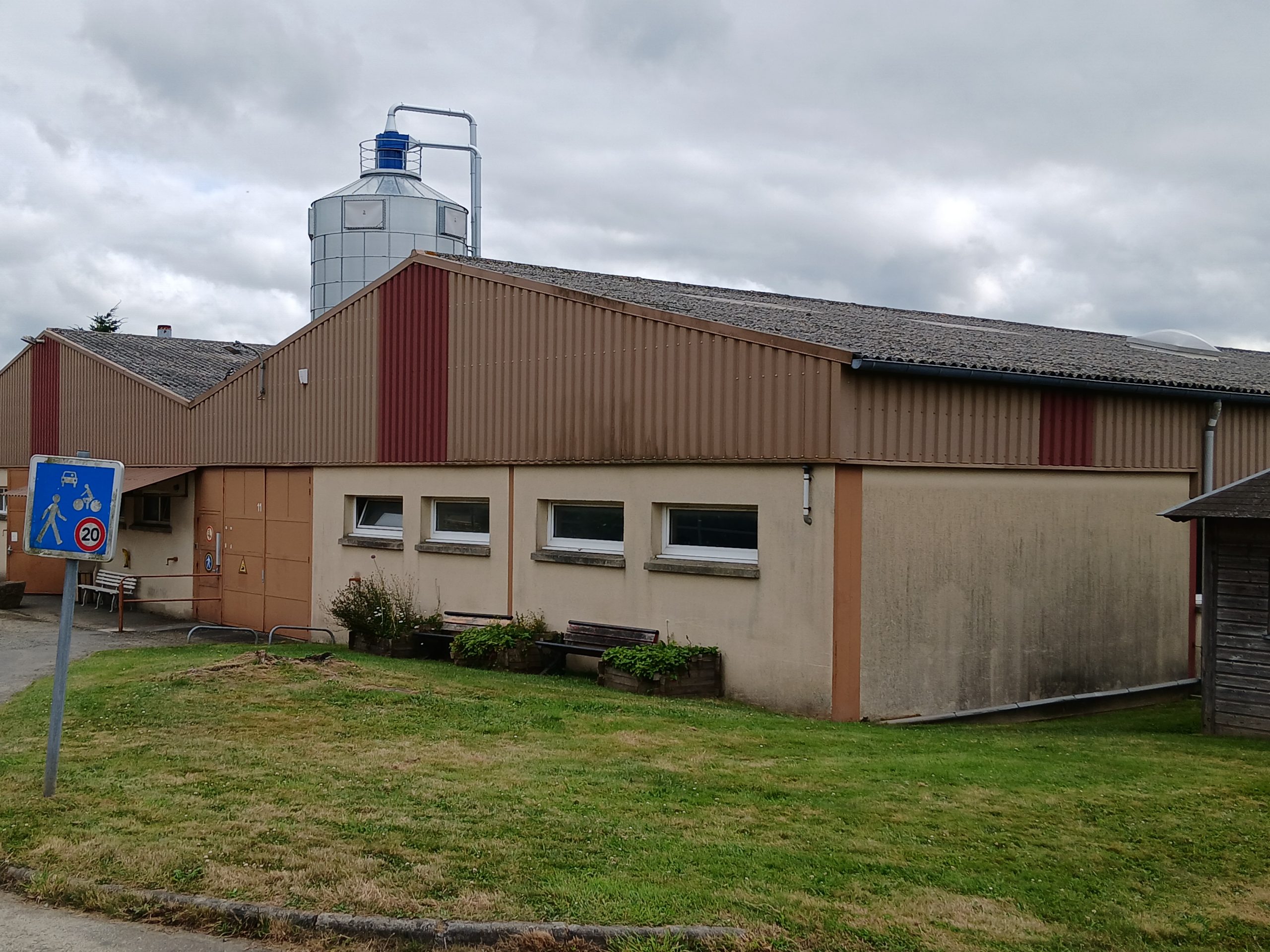 Les collectivités territoriales ont participé au financement d’une chaufferie-bois pour un site de l’Adapei de l’Orne